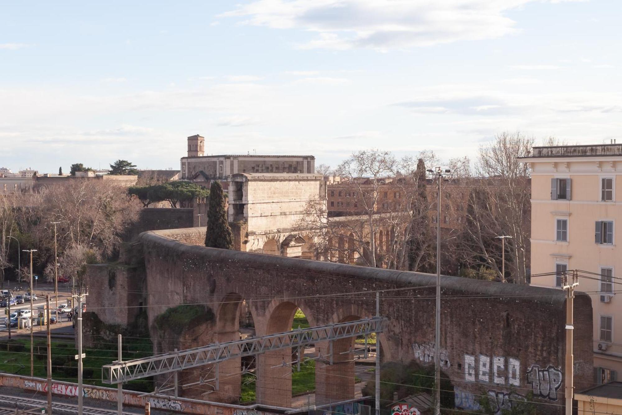 San Lorenzo Skyrail Loft - By Openroma Appartamento *