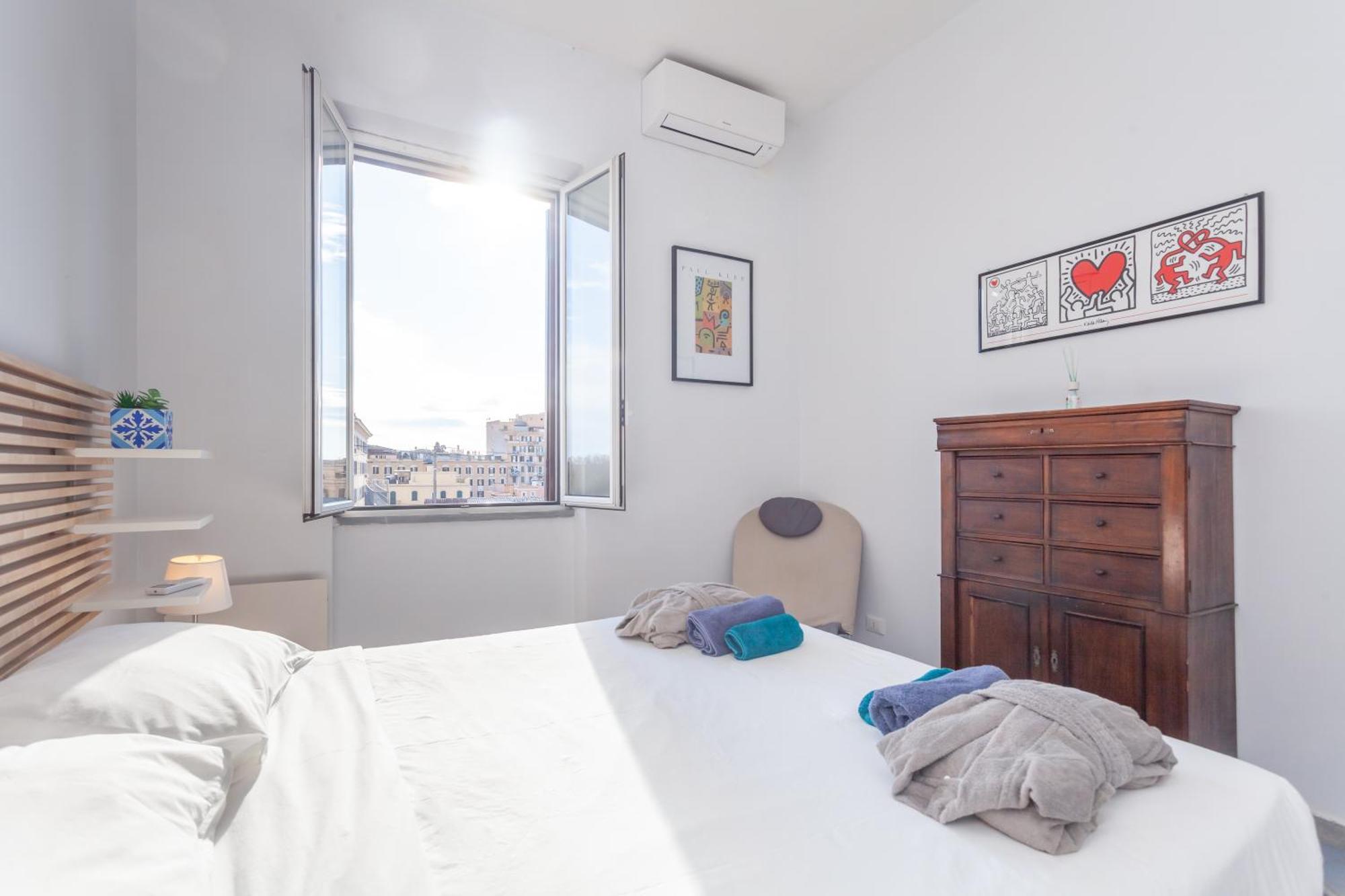 Appartamento San Lorenzo Skyrail Loft - By Openroma Roma